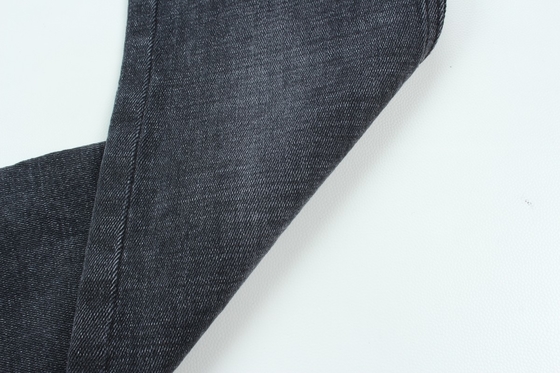 11.2 Oz Negro y Negro en la parte trasera de tejido de denim