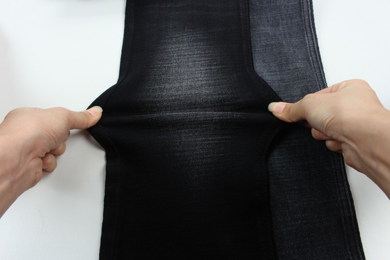 11.2 Oz Negro y Negro en la parte trasera de tejido de denim