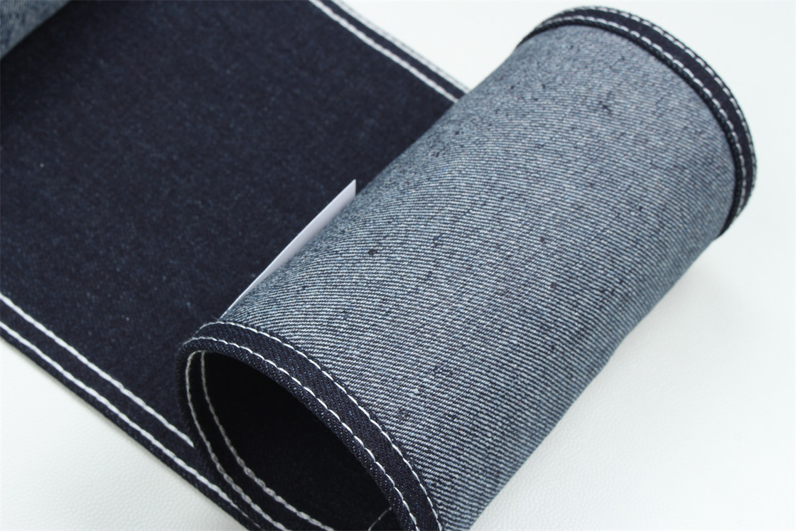 Tejido de denim de fibra reciclada en un azul muy profundo 11.5 oz Alta elasticidad