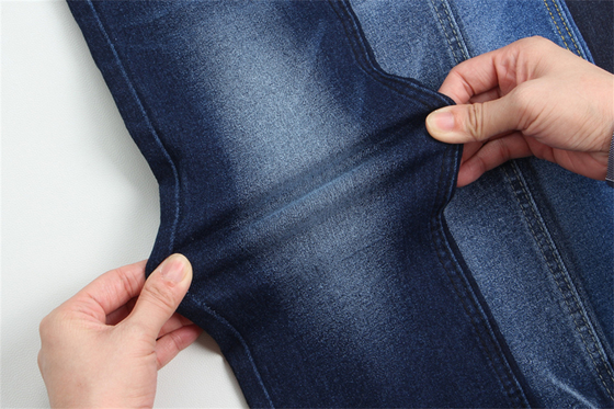 Tela de mezclilla elástica de 10.5 oz 66% algodón 32.5% poliéster 1.5% spandex