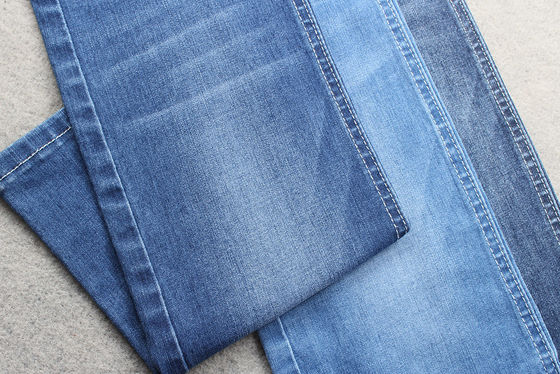 Material del jean elastizado del algodón de Tencel con ultra la suave al tacto para los vaqueros del verano